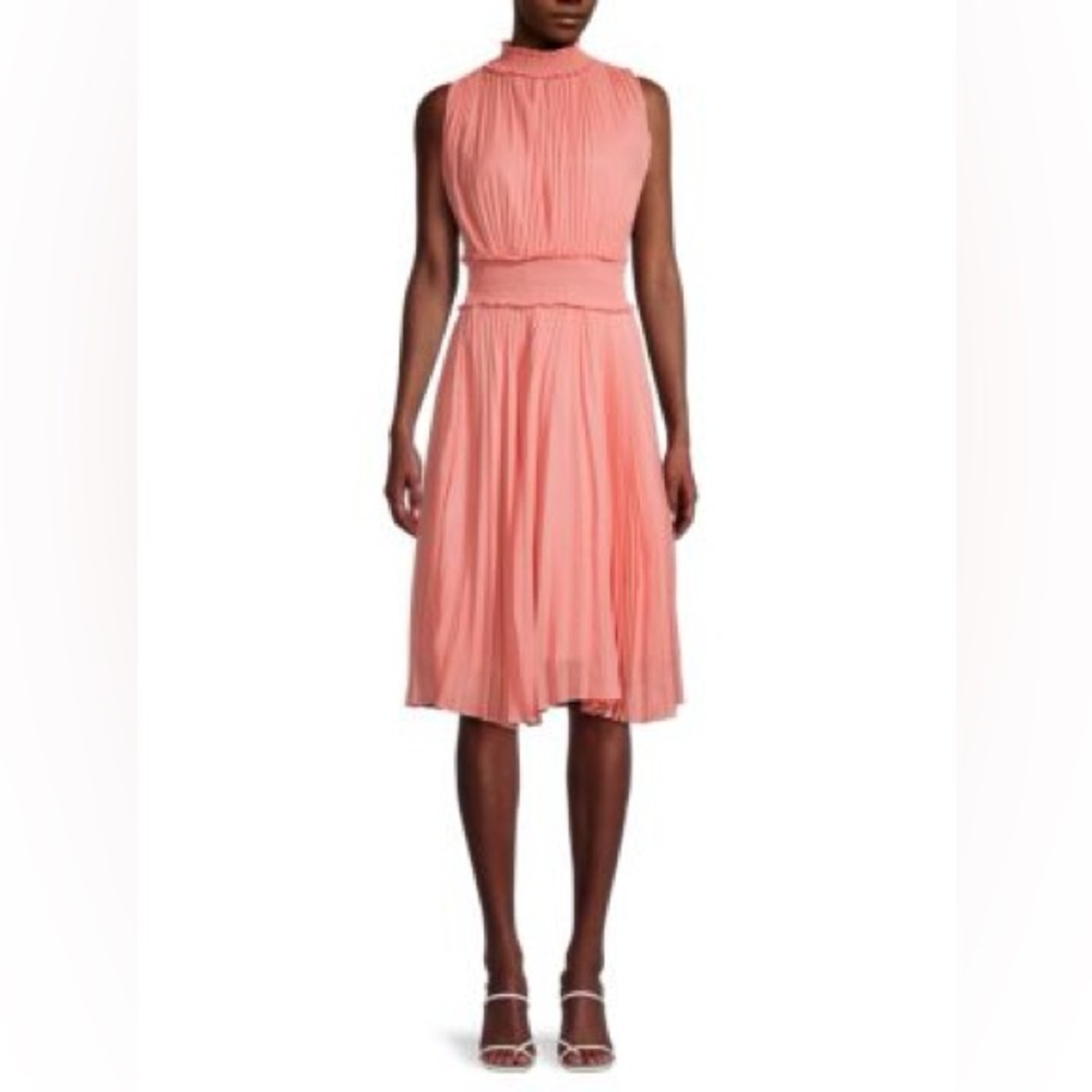 NANETTE NANETTE LEPORE
Shirred Pleated Midi Dress. Size 6. NWOT